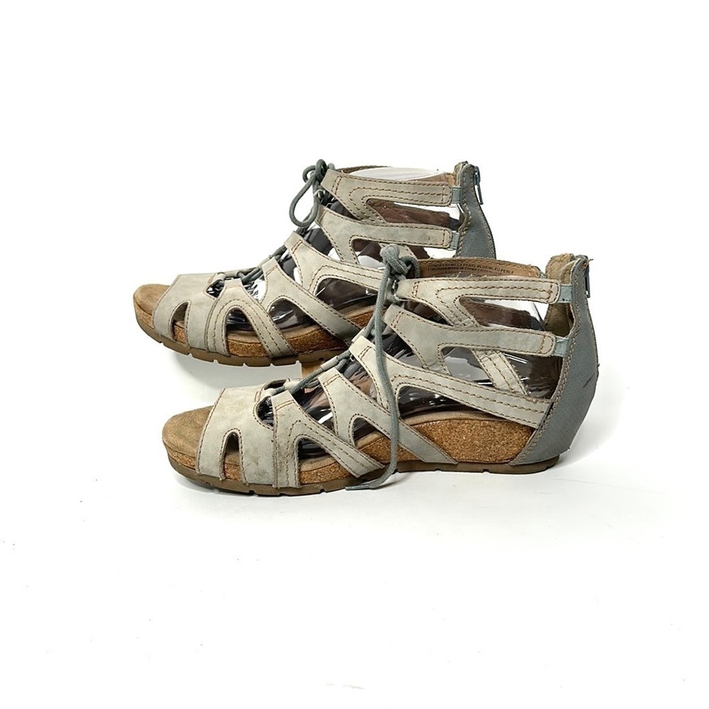 Earth Origins Lace up Gladiator Sandals in Pearl Blue 11W (Wide)